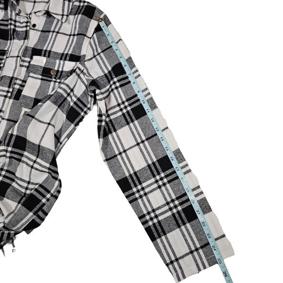 Pretty Little Thing Oversized Button Up Flannel Shirt Dress,Black/White, 6 - Picture 13 of 13